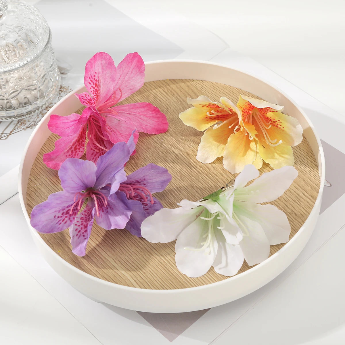 Flower Hair Clips for Women, Fabric Floral Barrettes for Weddings, Beach and Everyday Hairstyles