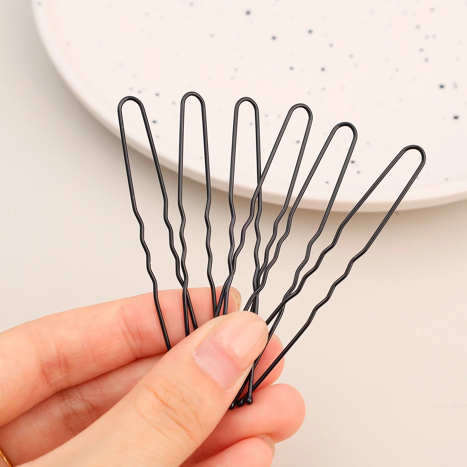 U Shaped Hair Pins Bulk Pack, 5 6 7 cm Metal Bobby Pins for Buns and Updos, 200 or 500 Pieces